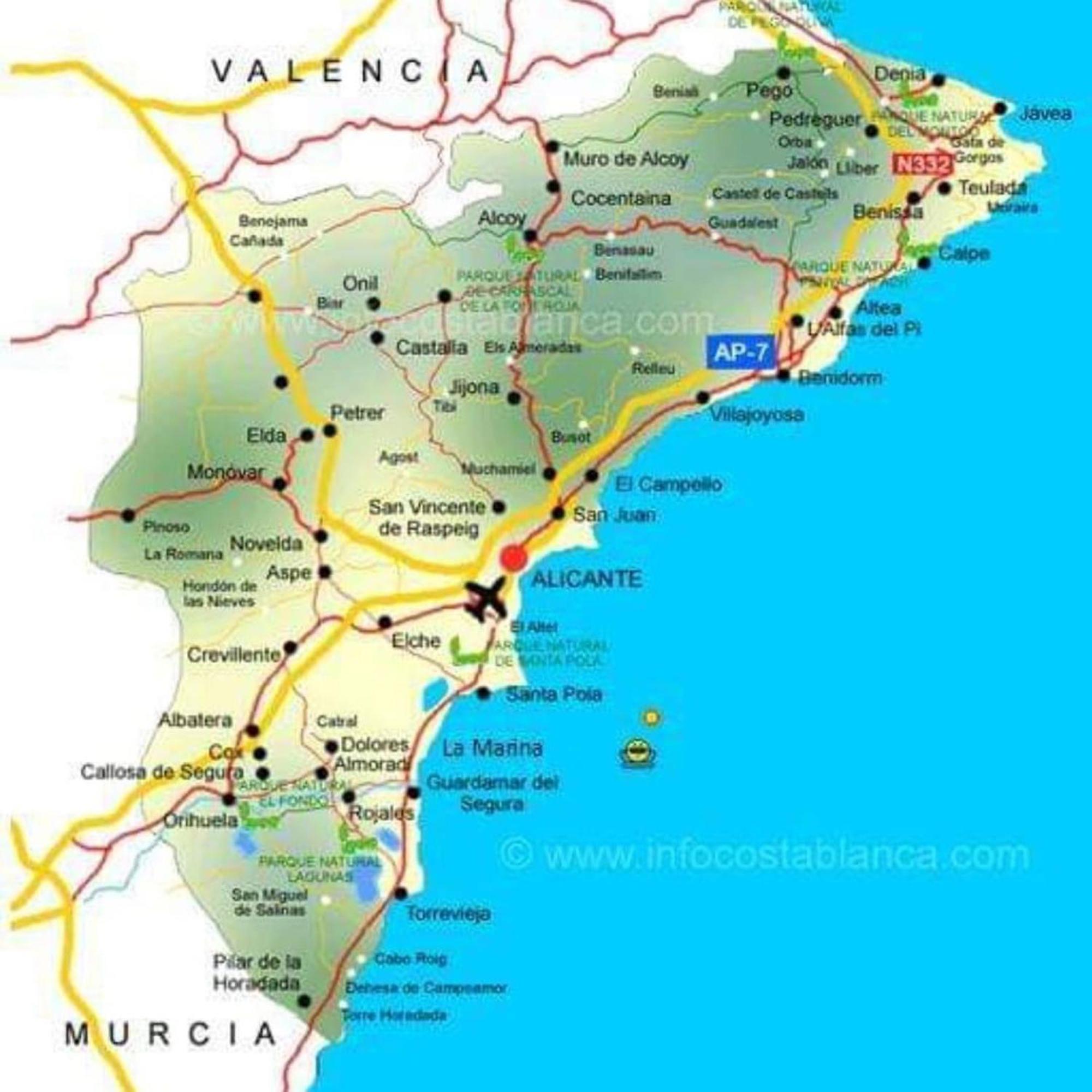 Beach Apartment-Villajoyosa, North Alicante מראה חיצוני תמונה